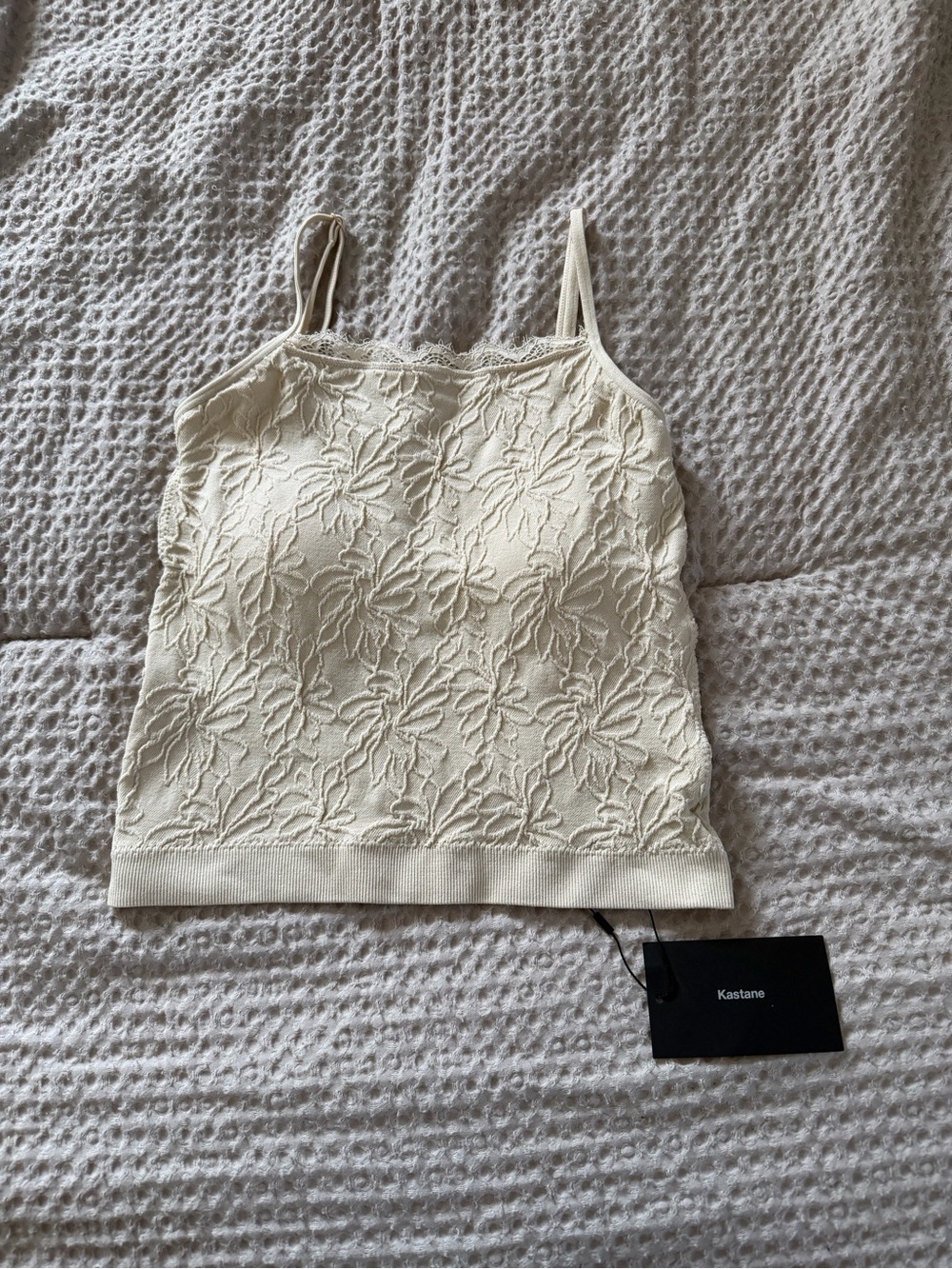 Kastane Cream Floral Lace Knit Cami Top